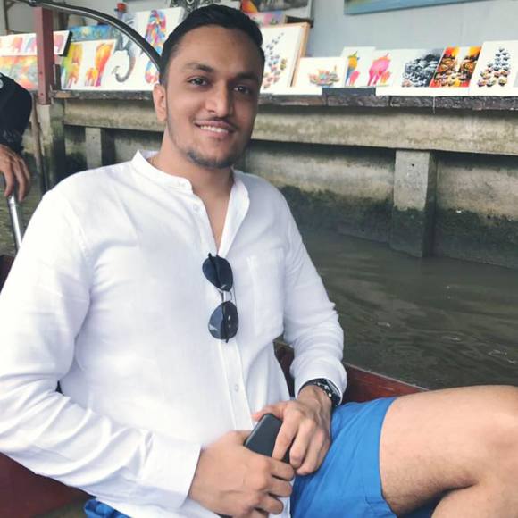 Meet your Posher, Vraj - Picture 1 of 1